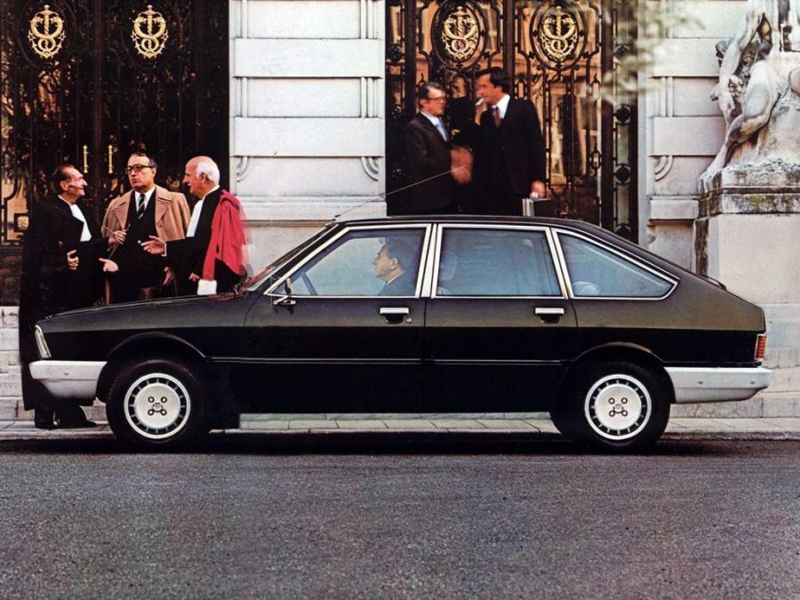  Simca 1307 1975 года  (фото 4 из 12)